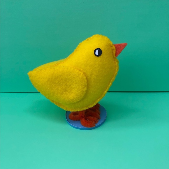 Yellow Felt Chick felt hand-sewn handmade cheery Hand Made Easter Spring - Picture 3 of 6